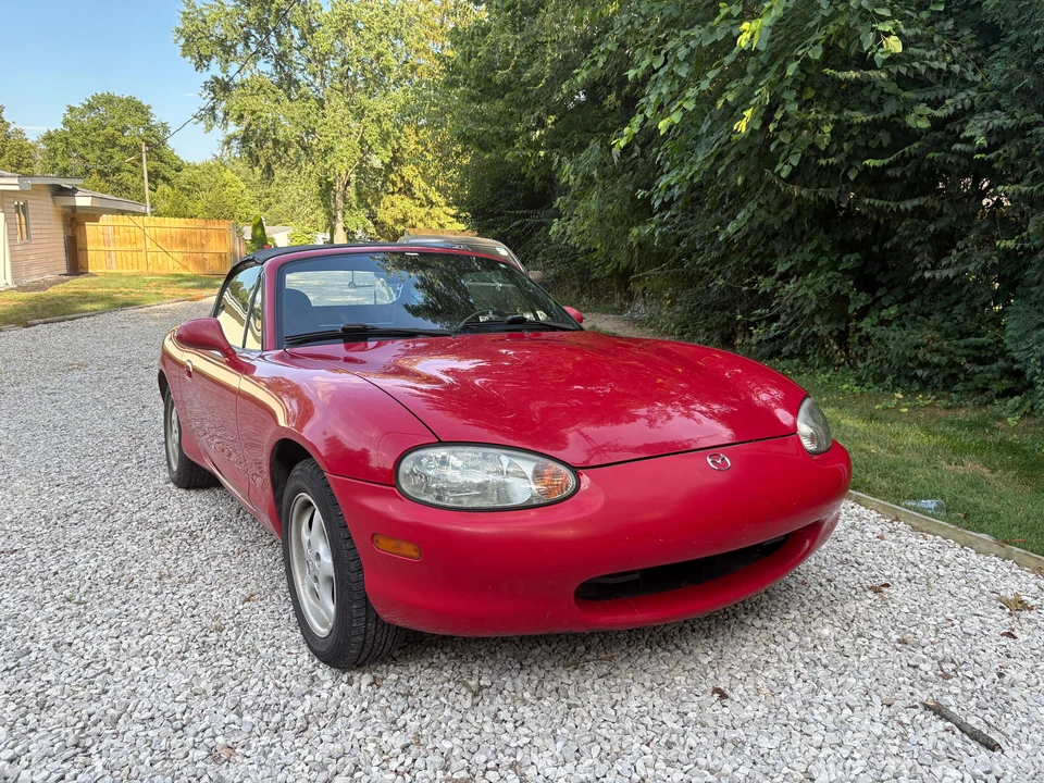 1999 Mazda NB MX-5 Miata - Image 15 of 31