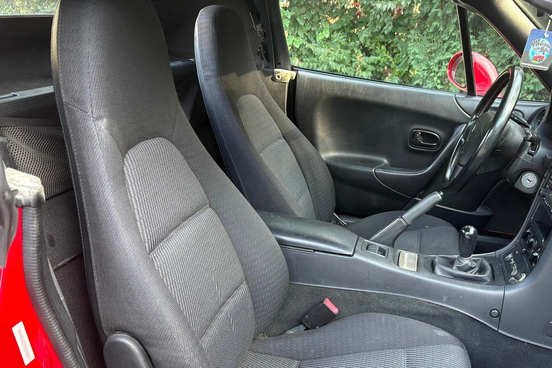 1999 Mazda NB MX-5 Miata - Image 26 of 31