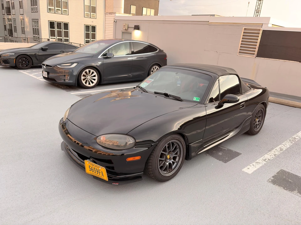 1999 Mazda NB MX-5 Miata - Image 19 of 31