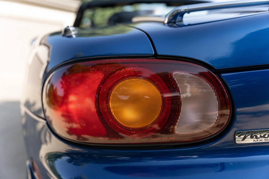 1999 Mazda NB MX-5 Miata - Image 27 of 31