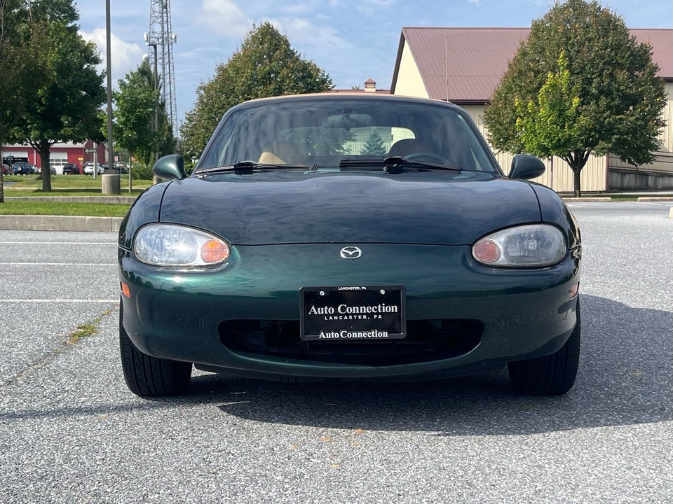 1999 Mazda NB MX-5 Miata - Image 2 of 24