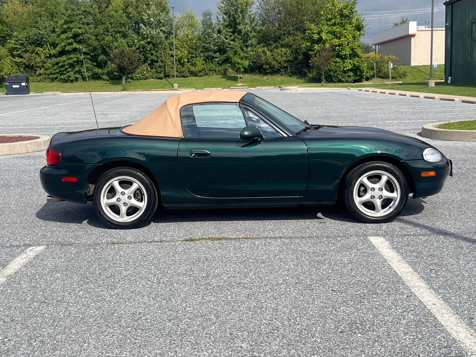 1999 Mazda NB MX-5 Miata - Image 9 of 24