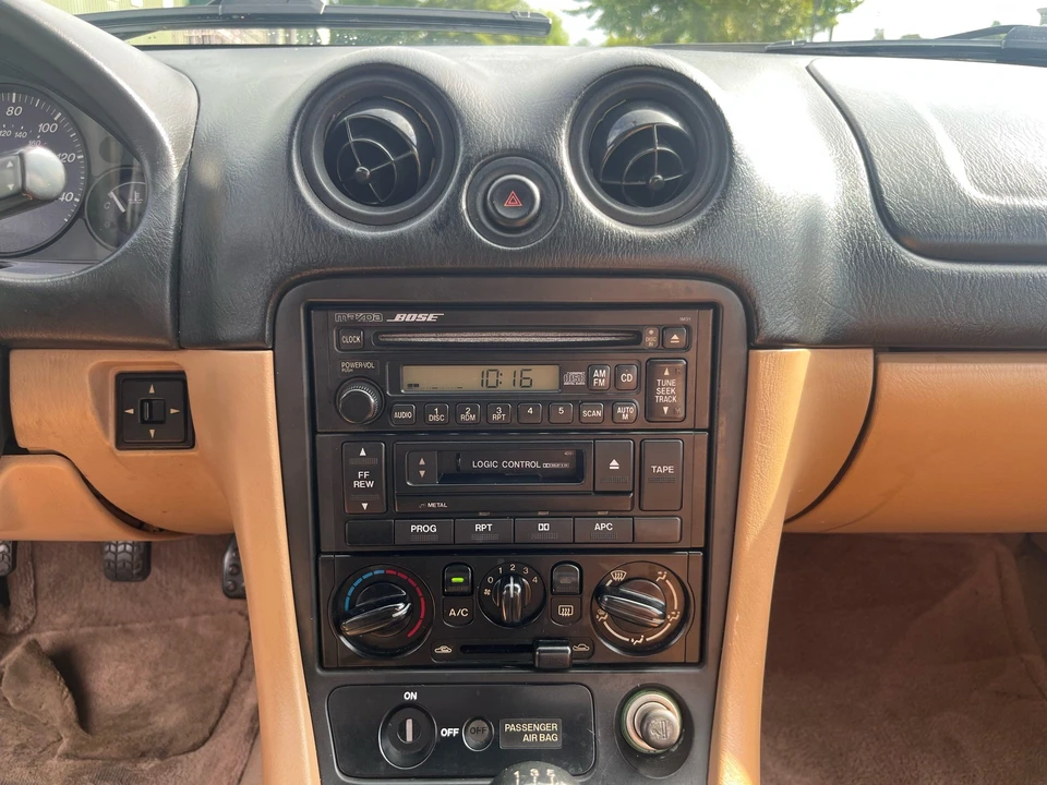 1999 Mazda NB MX-5 Miata - Image 15 of 24