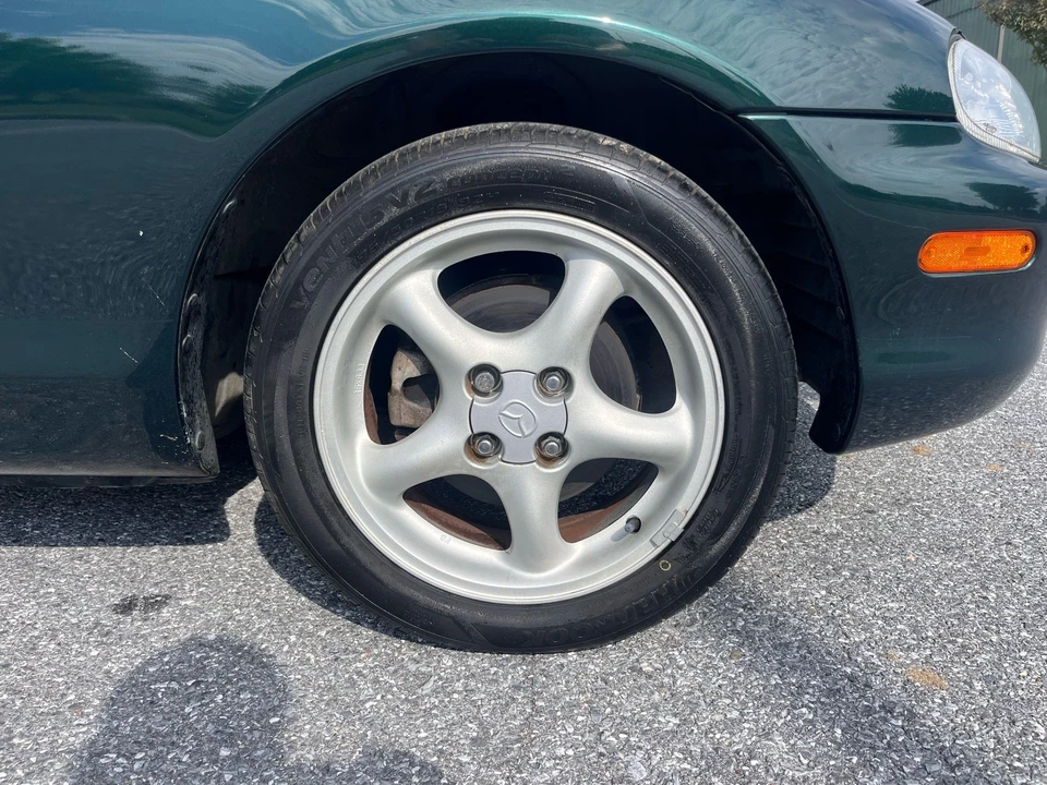 1999 Mazda NB MX-5 Miata - Image 18 of 24