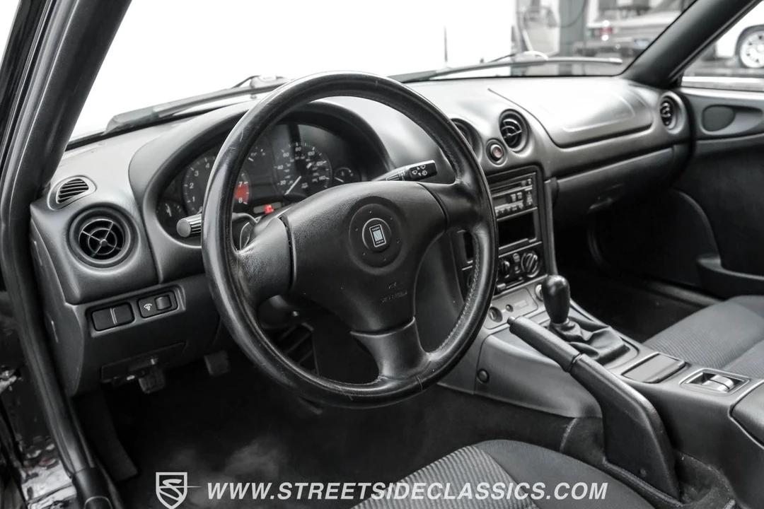 1999 Mazda NB MX-5 Miata - Image 5 of 12