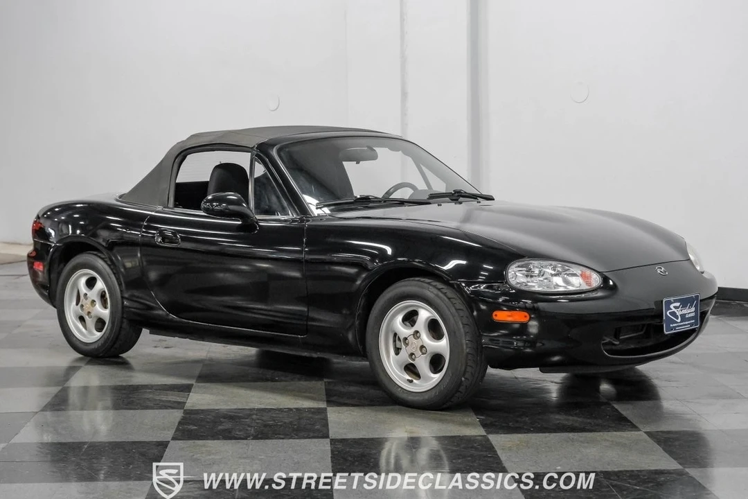 1999 Mazda NB MX-5 Miata - Image 15 of 21