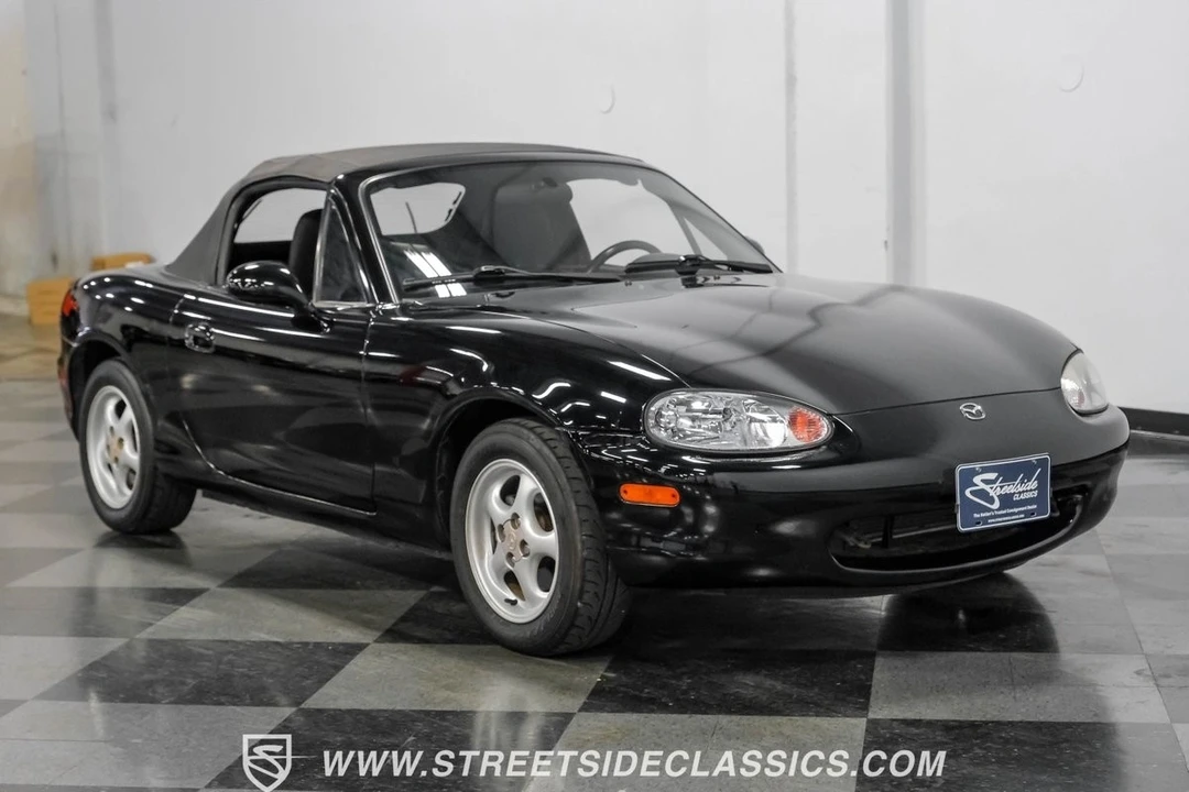 1999 Mazda NB MX-5 Miata - Image 17 of 21
