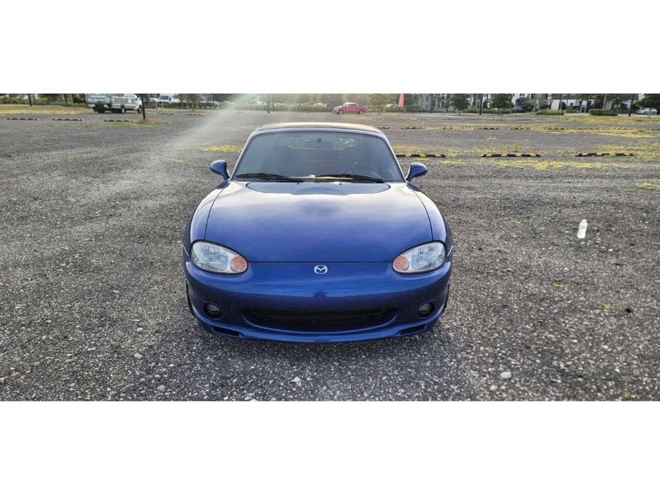 1999 Mazda NB MX-5 Miata - Image 5 of 20