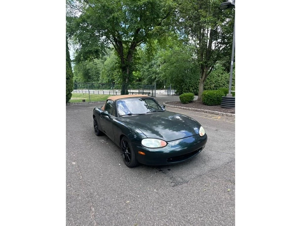 1999 Mazda NB MX-5 Miata - Image 2 of 20
