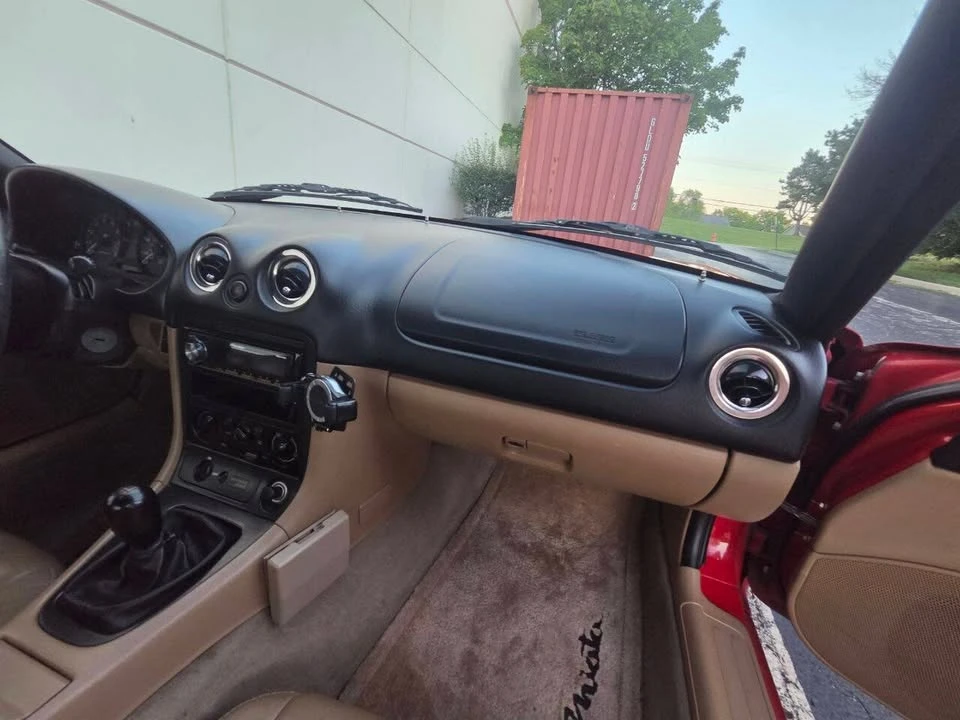 1999 Mazda NB MX-5 Miata - Image 9 of 20
