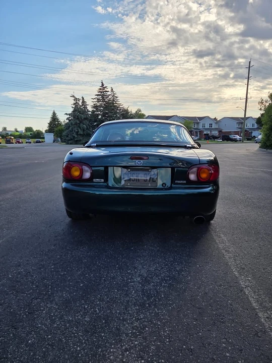 1999 Mazda NB MX-5 Miata - Image 2 of 9