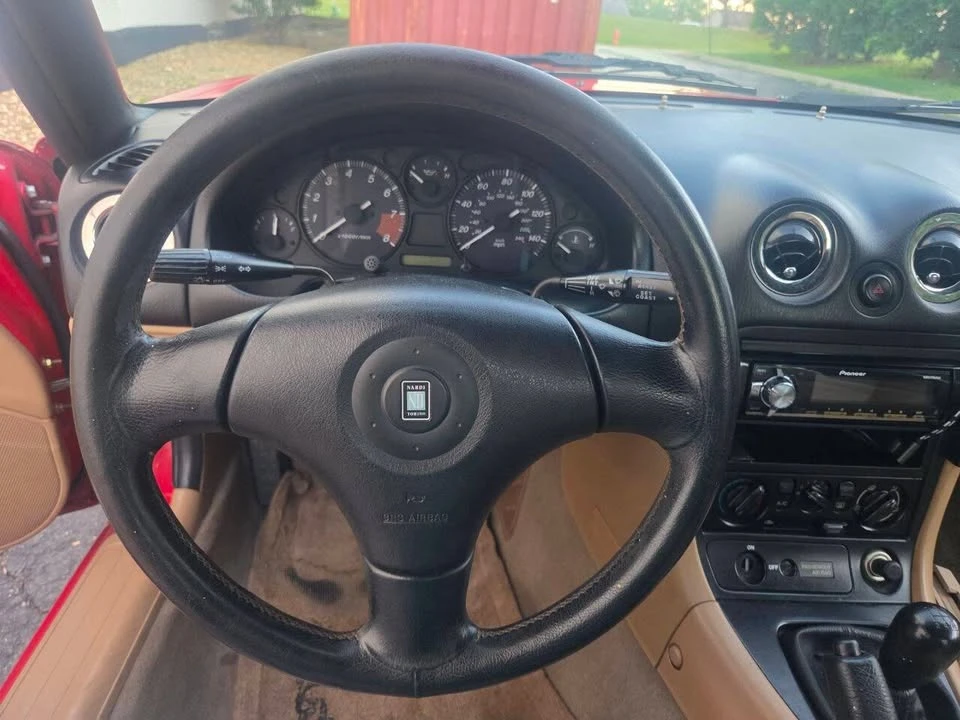 1999 Mazda NB MX-5 Miata - Image 14 of 20