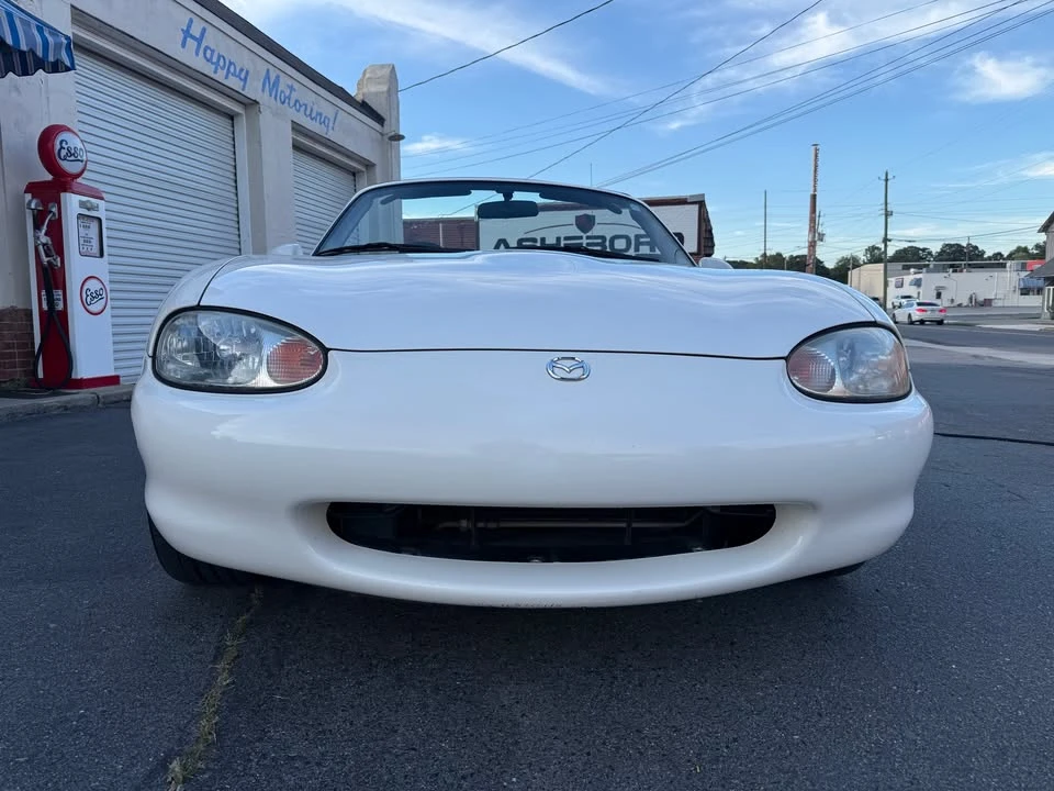 1999 Mazda NB MX-5 Miata - Image 4 of 18