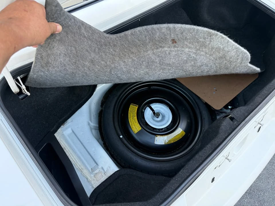 1999 Mazda NB MX-5 Miata - Image 15 of 18