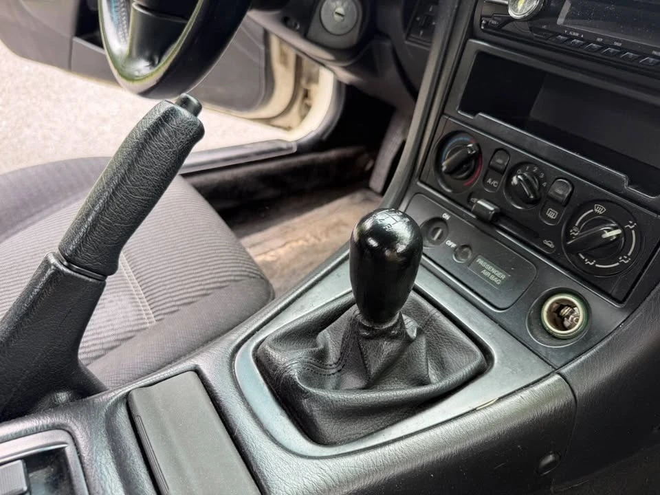 1999 Mazda NB MX-5 Miata - Image 10 of 14