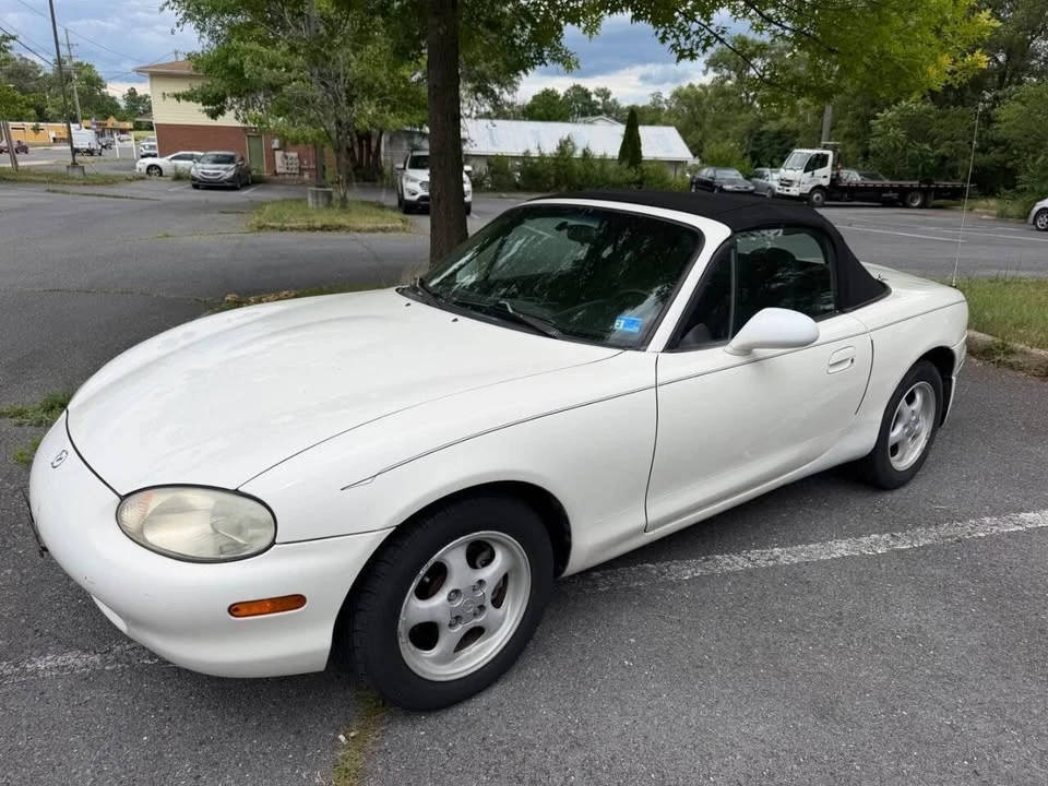 1999 Mazda NB MX-5 Miata - Image 2 of 14