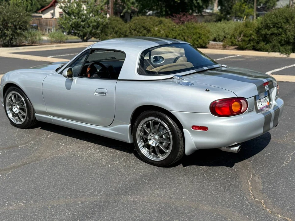 1999 Mazda NB MX-5 Miata - Image 17 of 24