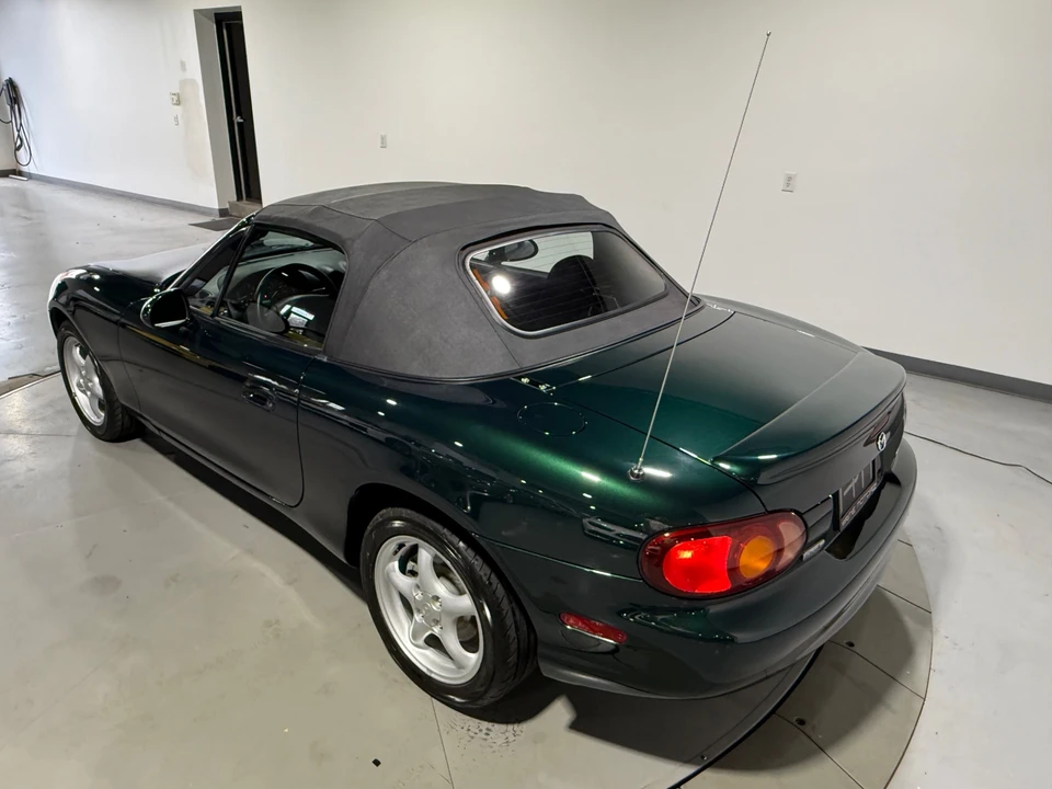 1999 Mazda NB MX-5 Miata - Image 5 of 12