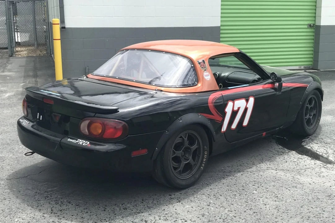 1999 Mazda NB MX-5 Miata - Image 7 of 31