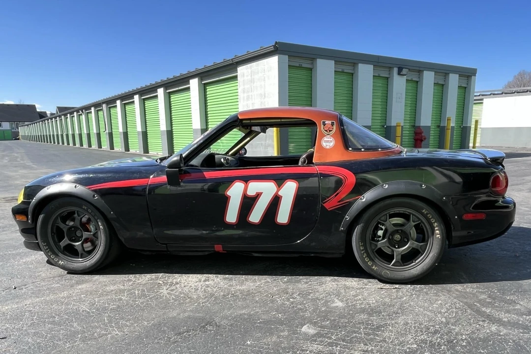 1999 Mazda NB MX-5 Miata - Image 3 of 31