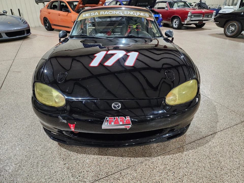 1999 Mazda NB MX-5 Miata - Image 3 of 31