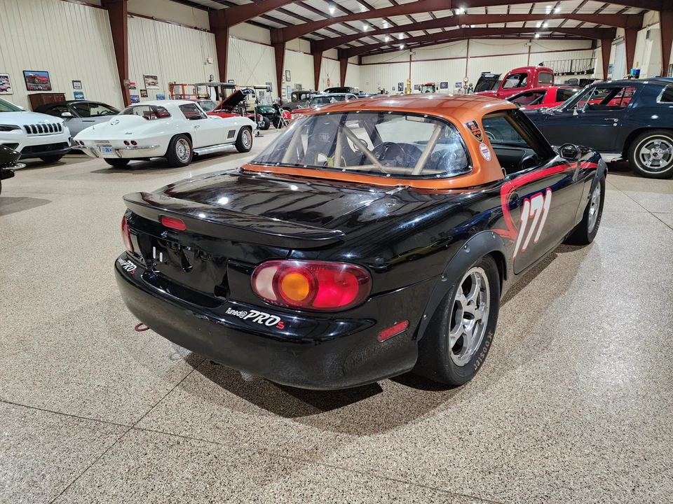 1999 Mazda NB MX-5 Miata - Image 12 of 31
