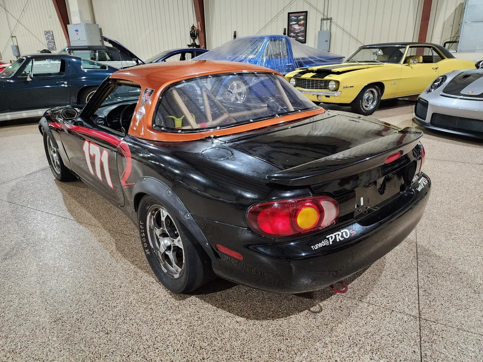 1999 Mazda NB MX-5 Miata - Image 10 of 31