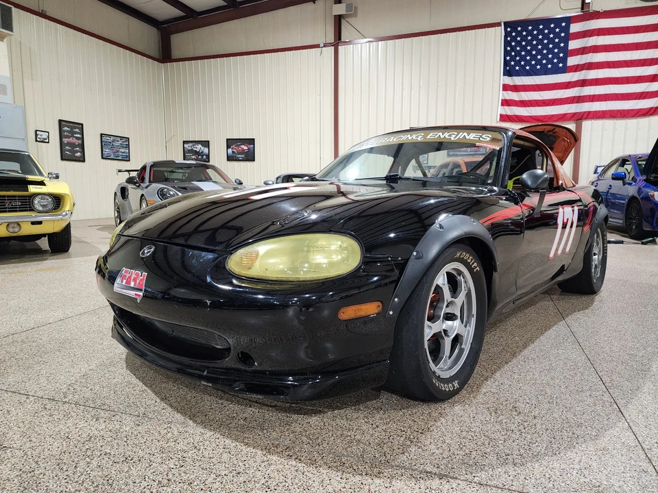 1999 Mazda NB MX-5 Miata - Image 6 of 31