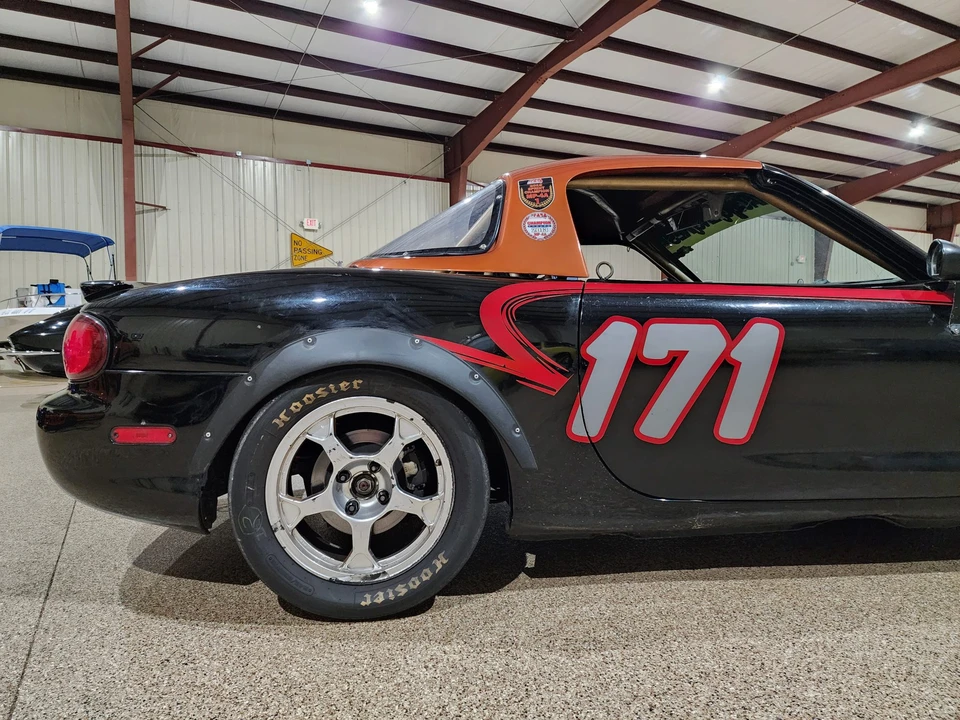 1999 Mazda NB MX-5 Miata - Image 29 of 31