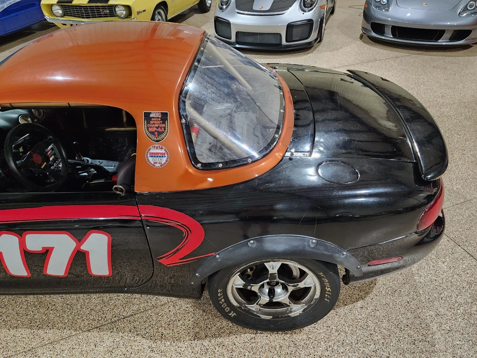 1999 Mazda NB MX-5 Miata - Image 28 of 31