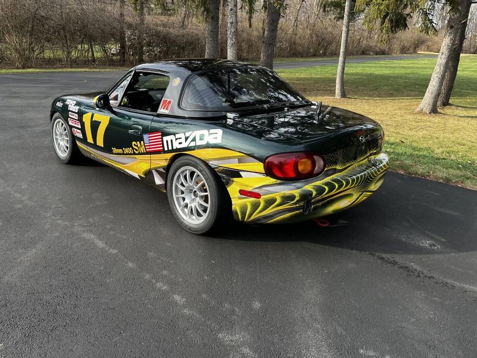 1999 Mazda NB MX-5 Miata - Image 6 of 31