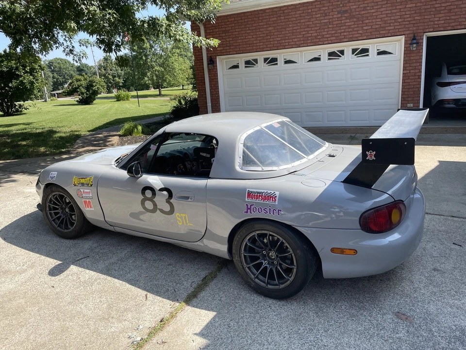 1999 Mazda NB MX-5 Miata - Image 2 of 31
