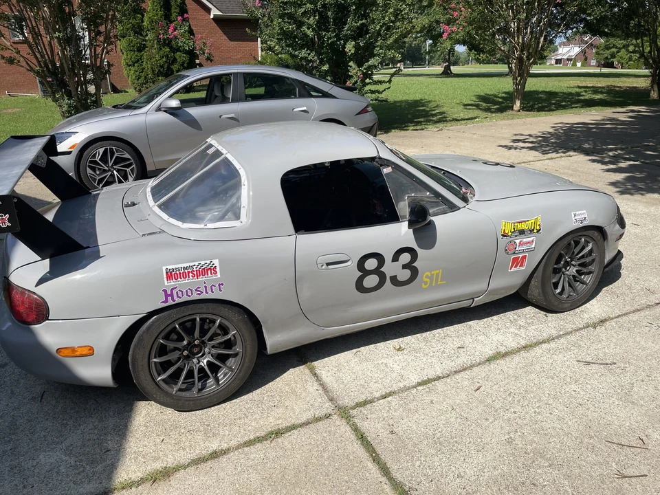 1999 Mazda NB MX-5 Miata - Image 4 of 31
