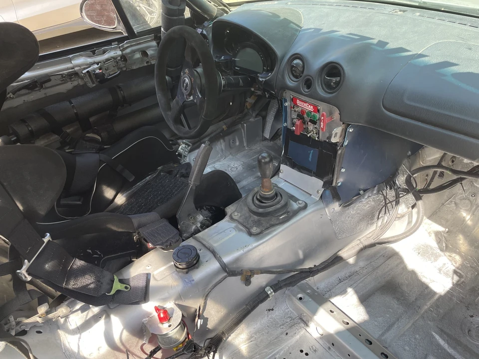 1999 Mazda NB MX-5 Miata - Image 16 of 31