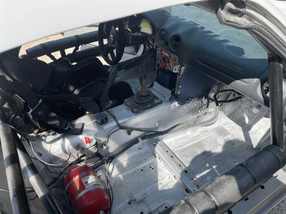 1999 Mazda NB MX-5 Miata - Image 18 of 31