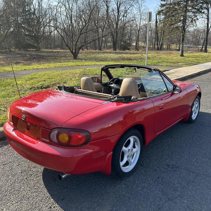 1999 Mazda NB MX-5 Miata - Image 10 of 12