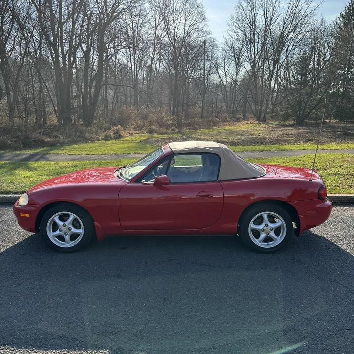 1999 Mazda NB MX-5 Miata - Image 3 of 12