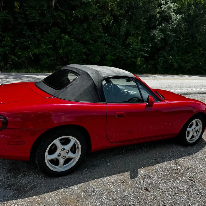 1999 Mazda NB MX-5 Miata - Image 8 of 20