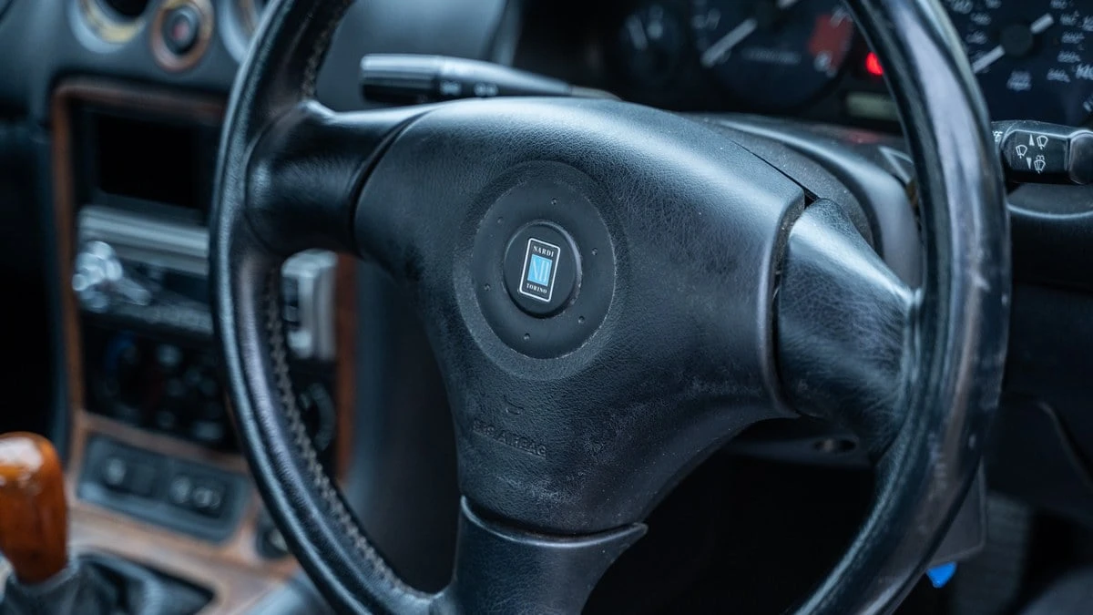 1999 Mazda NB MX-5 Miata - Image 25 of 30