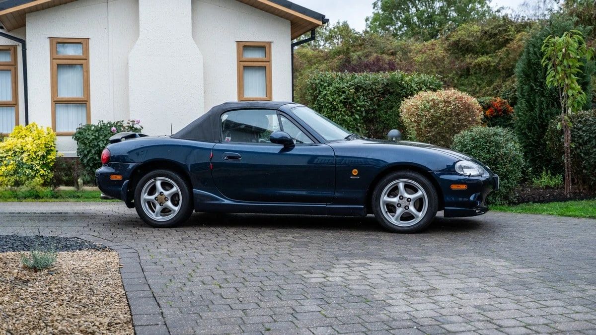 1999 Mazda NB MX-5 Miata - Image 15 of 30