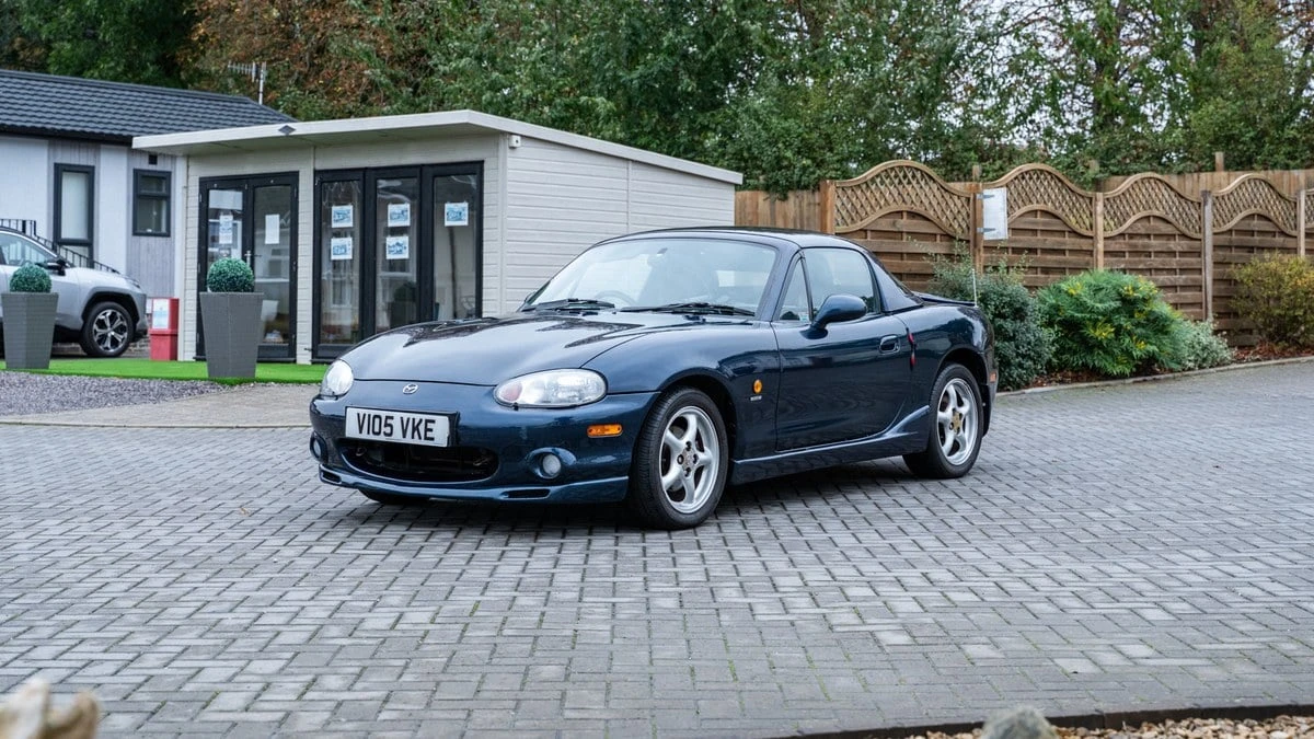 1999 Mazda NB MX-5 Miata - Image 6 of 30