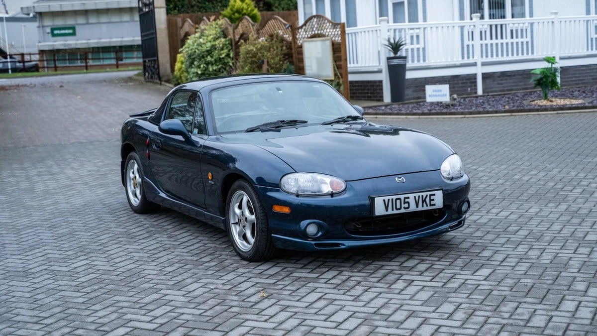 1999 Mazda NB MX-5 Miata - Image 10 of 30