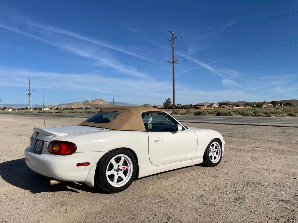 1999 Mazda NB MX-5 Miata - Image 3 of 8