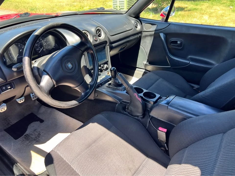 1999 Mazda NB MX-5 Miata - Image 9 of 13