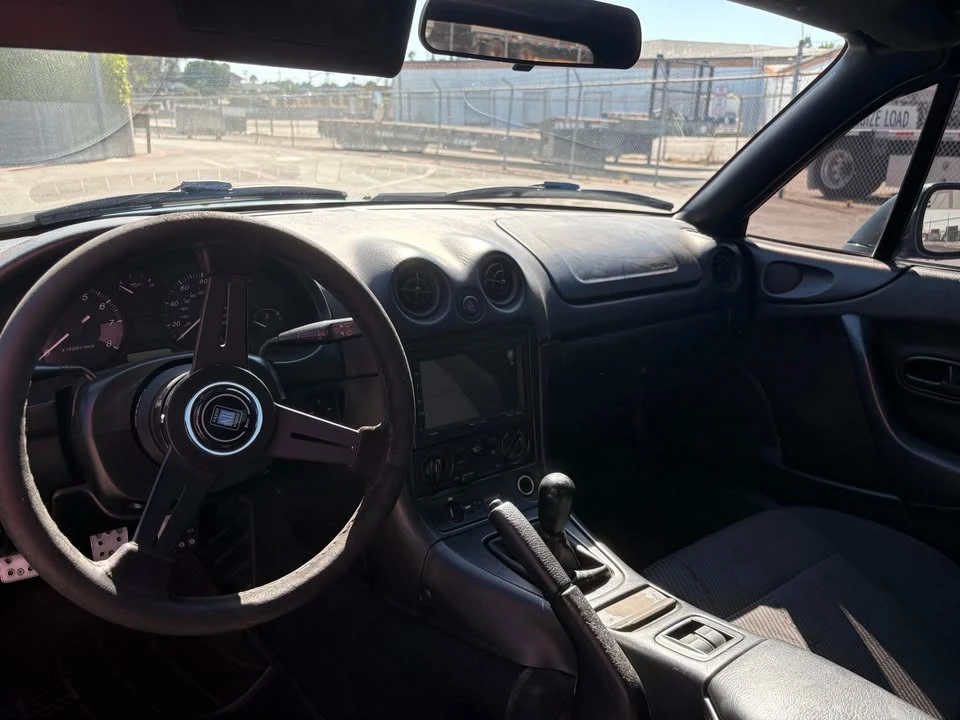 1999 Mazda NB MX-5 Miata - Image 4 of 6