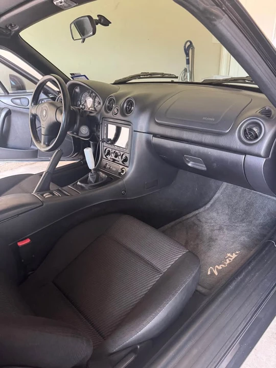 1999 Mazda NB MX-5 Miata - Image 3 of 7