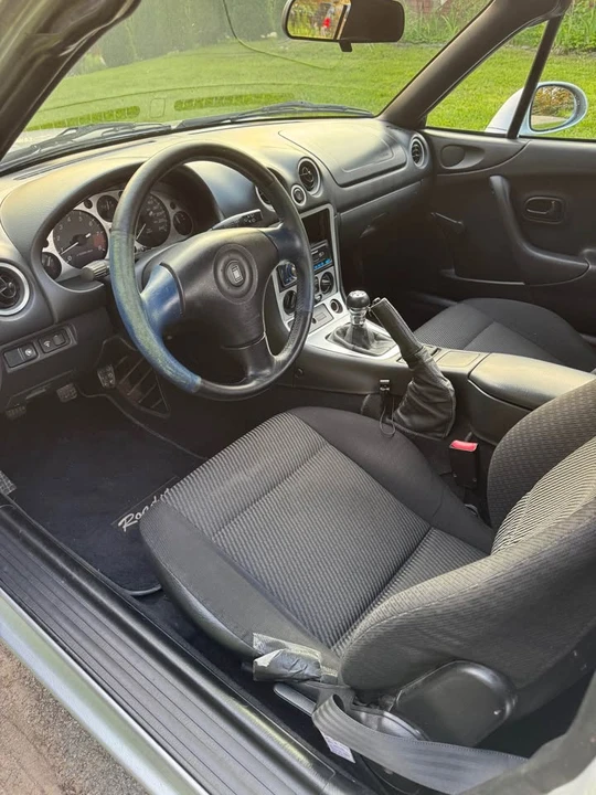 1999 Mazda NB MX-5 Miata - Image 6 of 8