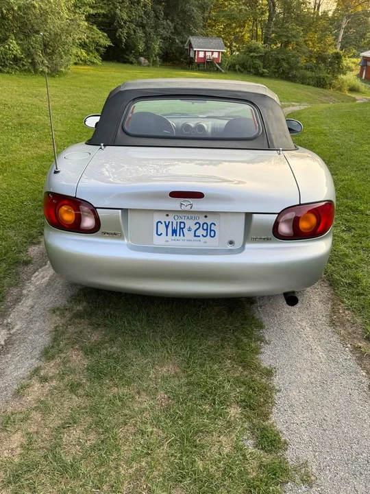 1999 Mazda NB MX-5 Miata - Image 4 of 8