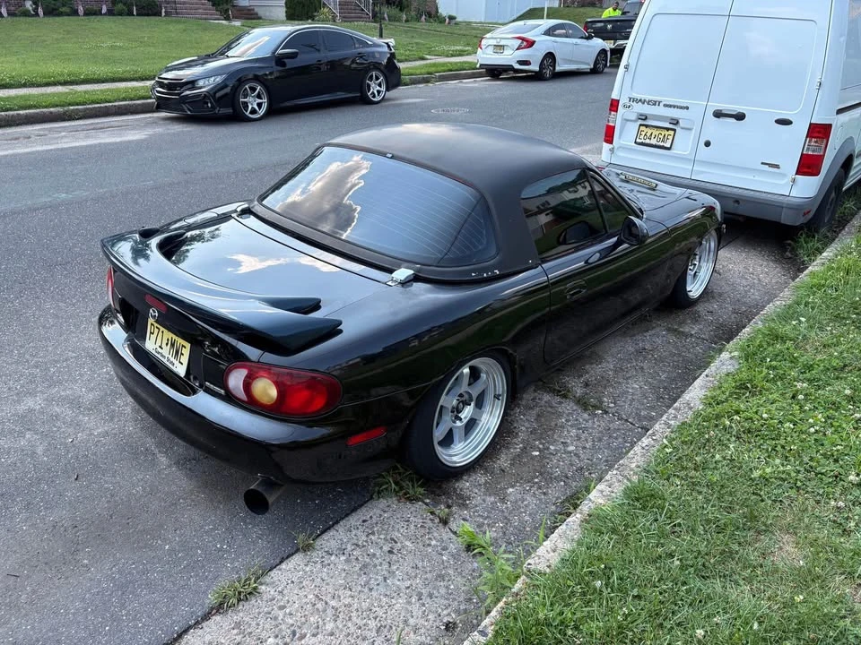 1999 Mazda NB MX-5 Miata - Image 2 of 13