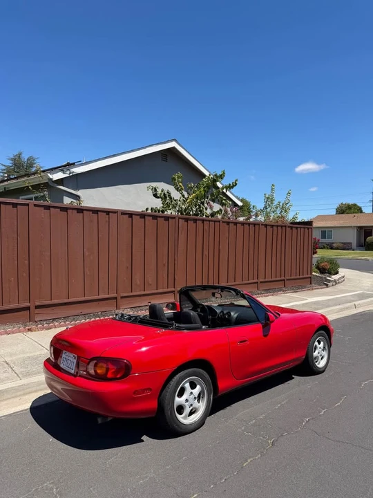 1999 Mazda NB MX-5 Miata - Image 2 of 12